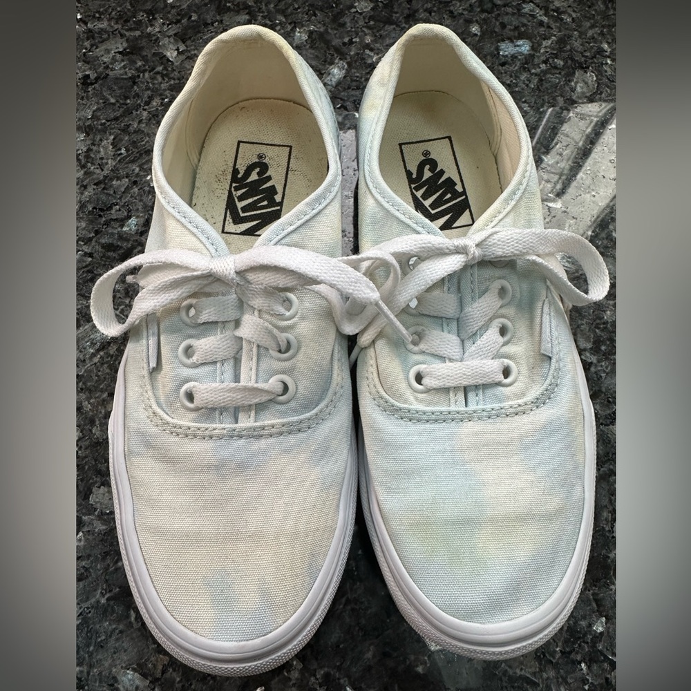 Vans Off-White Blue Acid Wash Cloud Nine Print Canvas Sneakers Women’s Size 6